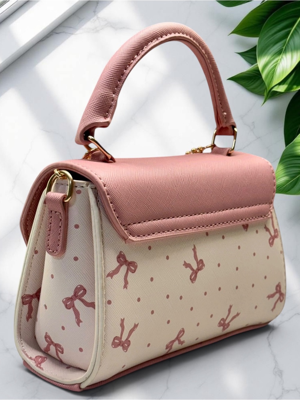 Pink Purse + Mini Perfumes + Lipstick | Perfect Gift & Travel Set - Picture 5 of 7